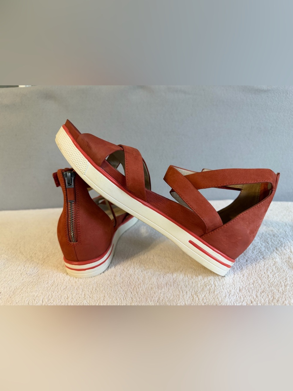 Eileen Fisher SALLY Wedge Sandals Back-Zip Leather Sz 8 Women Orange/White - Picture 4 of 9